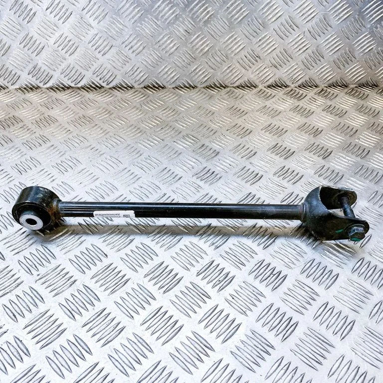 Rear upper control arm/wishbone 104444400A