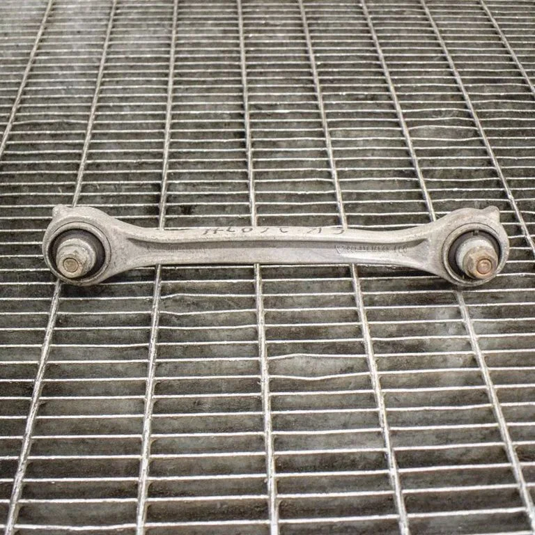 Rear upper control arm/wishbone – Porsche 911 991 (2011-2019)
