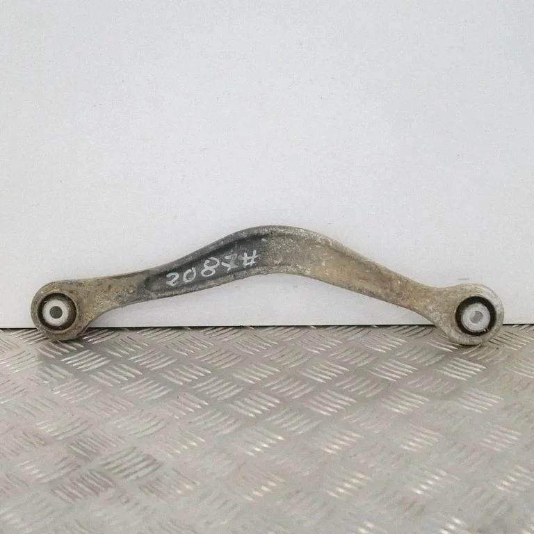 Aizmugurējā svira (dakša) A2203521105
