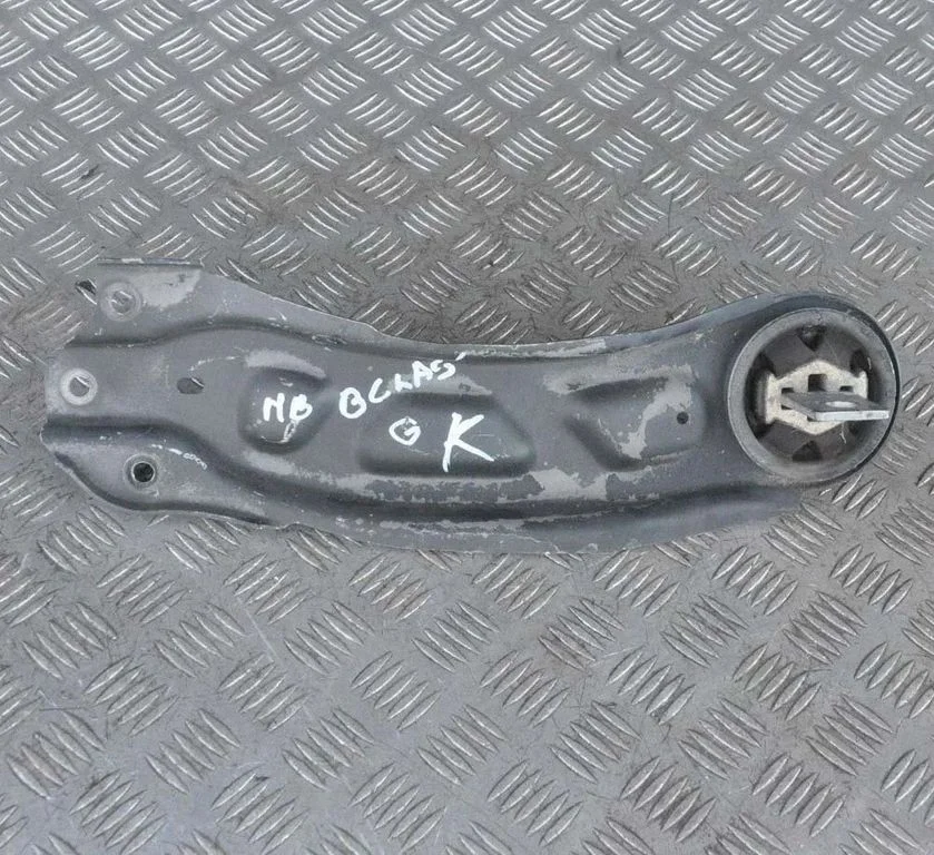 Rear upper control arm/wishbone – Mercedes-Benz B-Class W246 W242 (2011-2017)