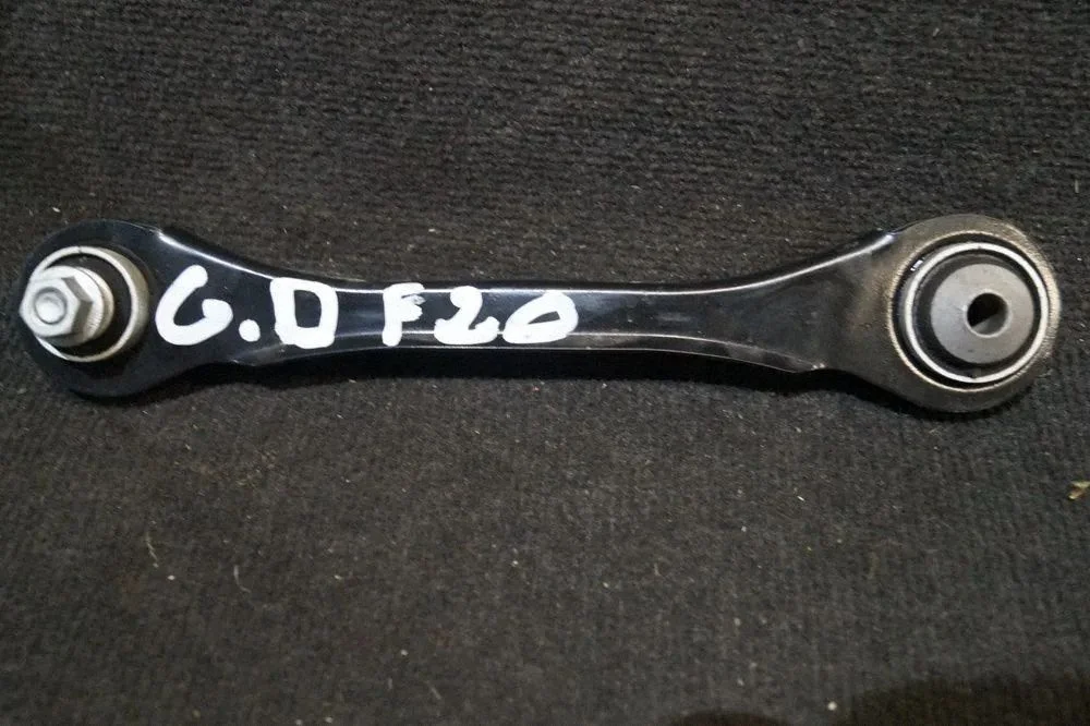 Wahacz tylny górny – BMW Seria 1 F20 F21 (2011-2019)