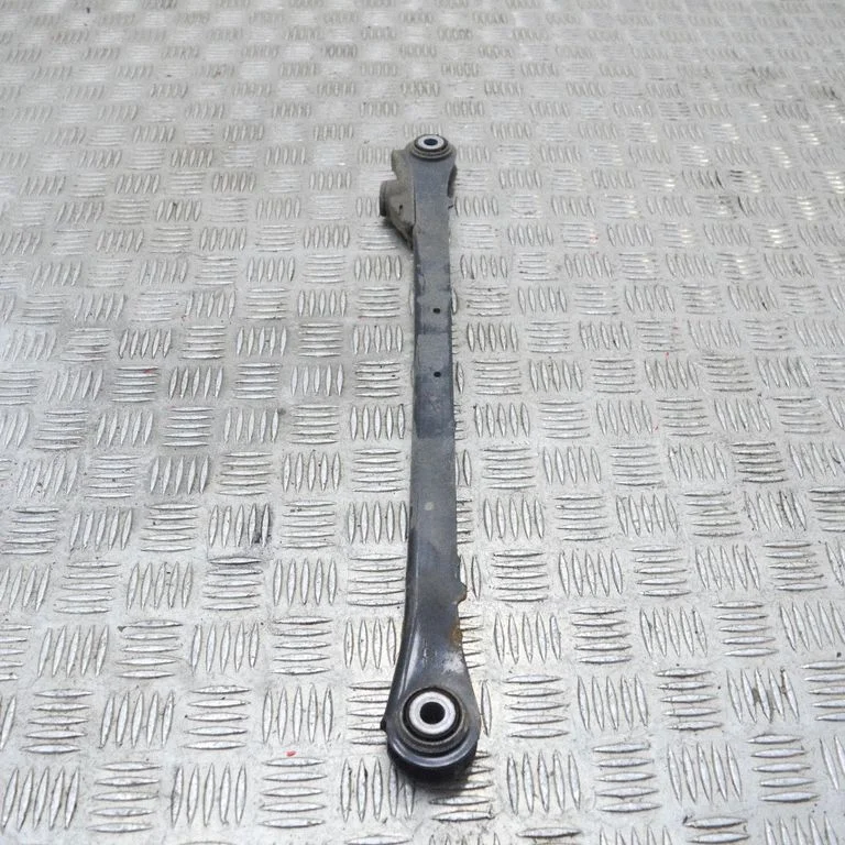 Aizmugurējā svira (dakša) 6768724