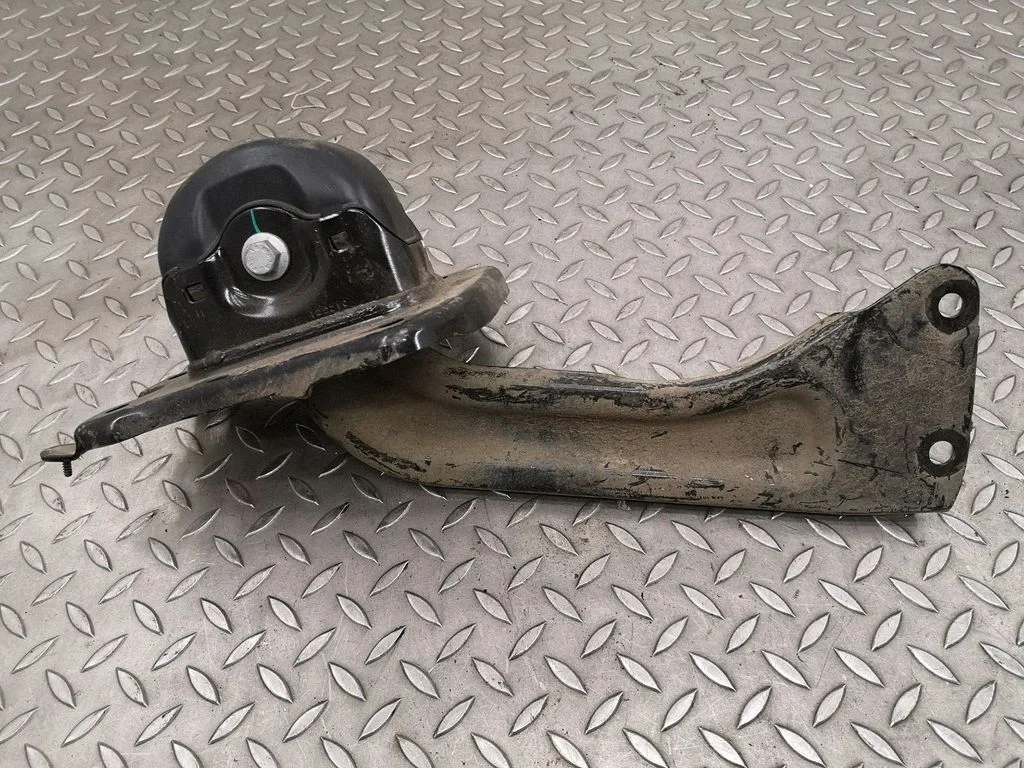 Rear upper control arm/wishbone 32329030