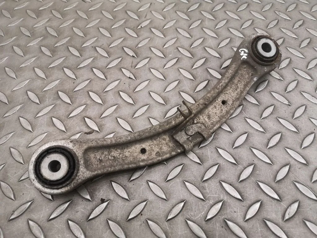 Rear upper control arm/wishbone 7L0505375A