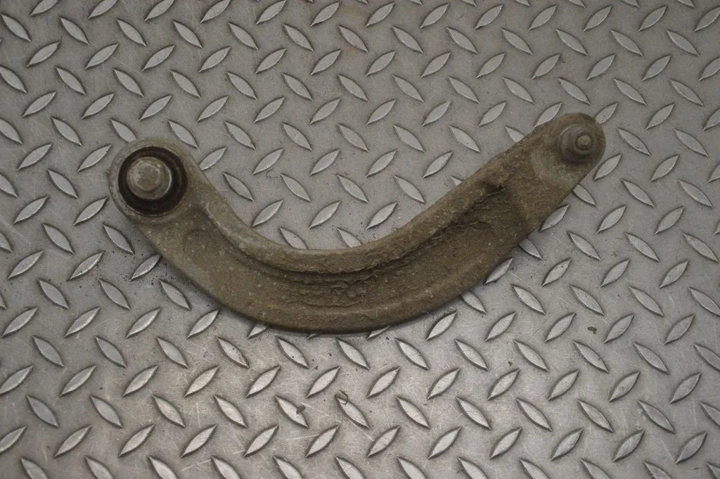 Aizmugurējā svira (dakša) 1EA505351