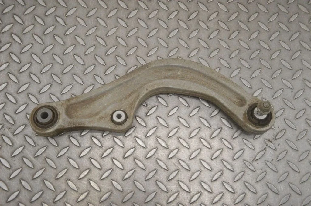 Aizmugurējā svira (dakša) 1EA505361A