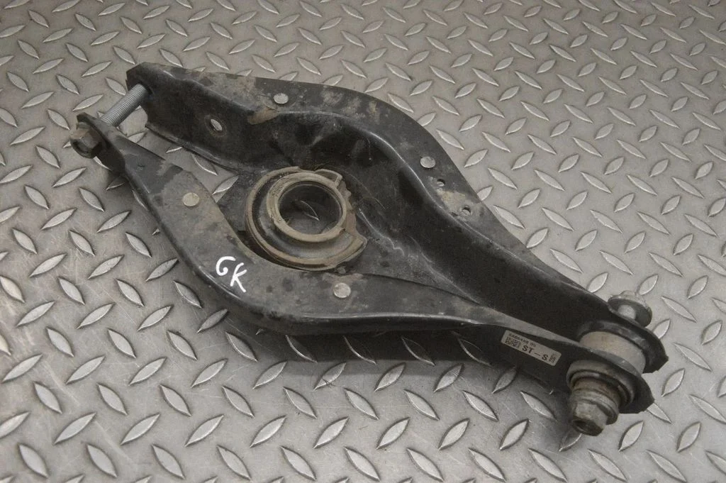 Rear upper control arm/wishbone – BMW 3 Series G20 G21 (2019-)