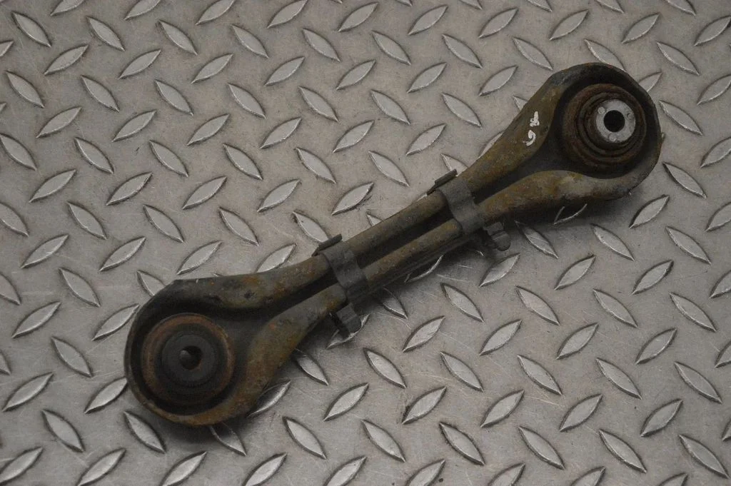 Rear upper control arm/wishbone – BMW 3 Series E92 E93 (2005-2014)
