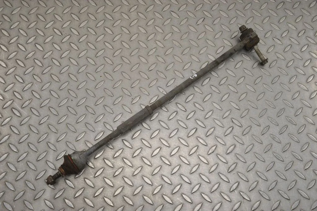 Rear upper control arm/wishbone – right