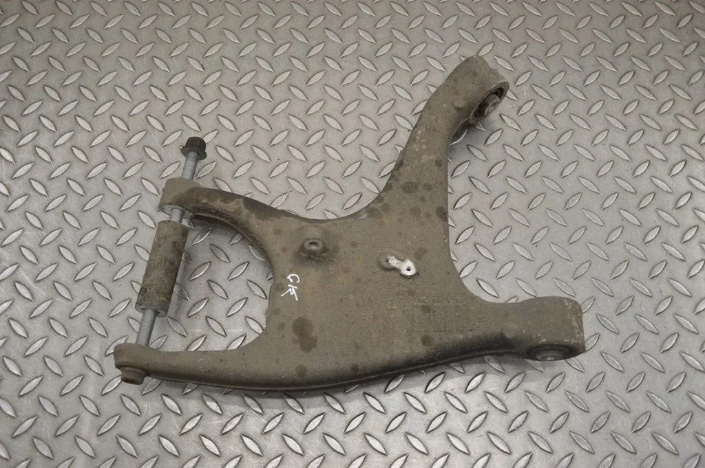 Rear upper control arm/wishbone – Audi A8 S8 D4 4H (2010-2016)