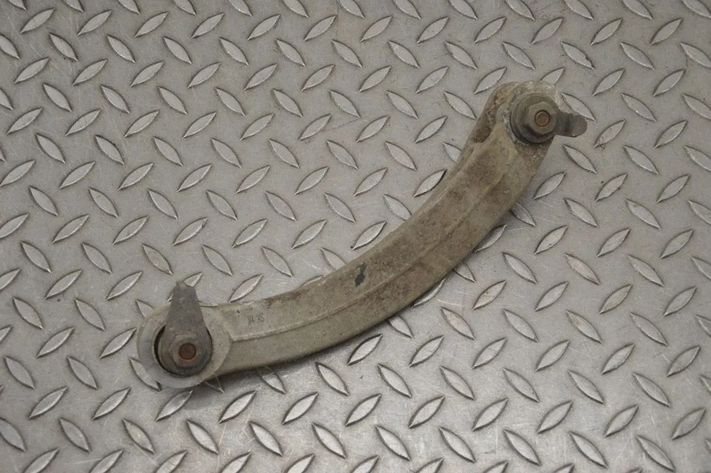 Tagumine ülemine õõtshoob 00505432750