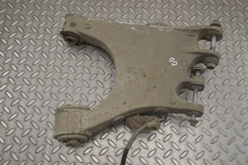 Tagumine ülemine õõtshoob 00505491210