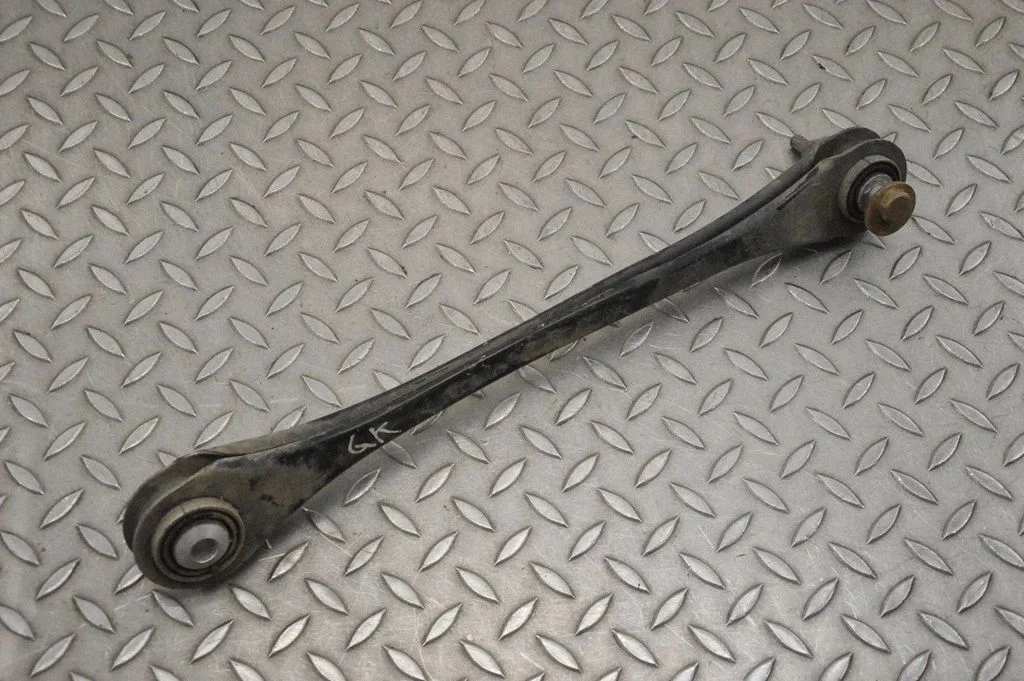 Aizmugurējā svira (dakša) 80A501531A