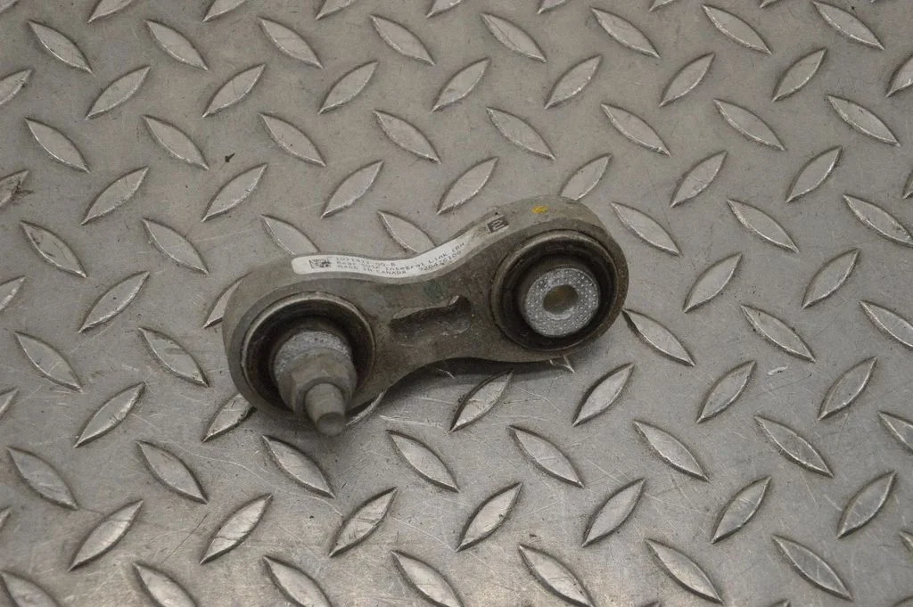 Rear upper control arm/wishbone 102142200B