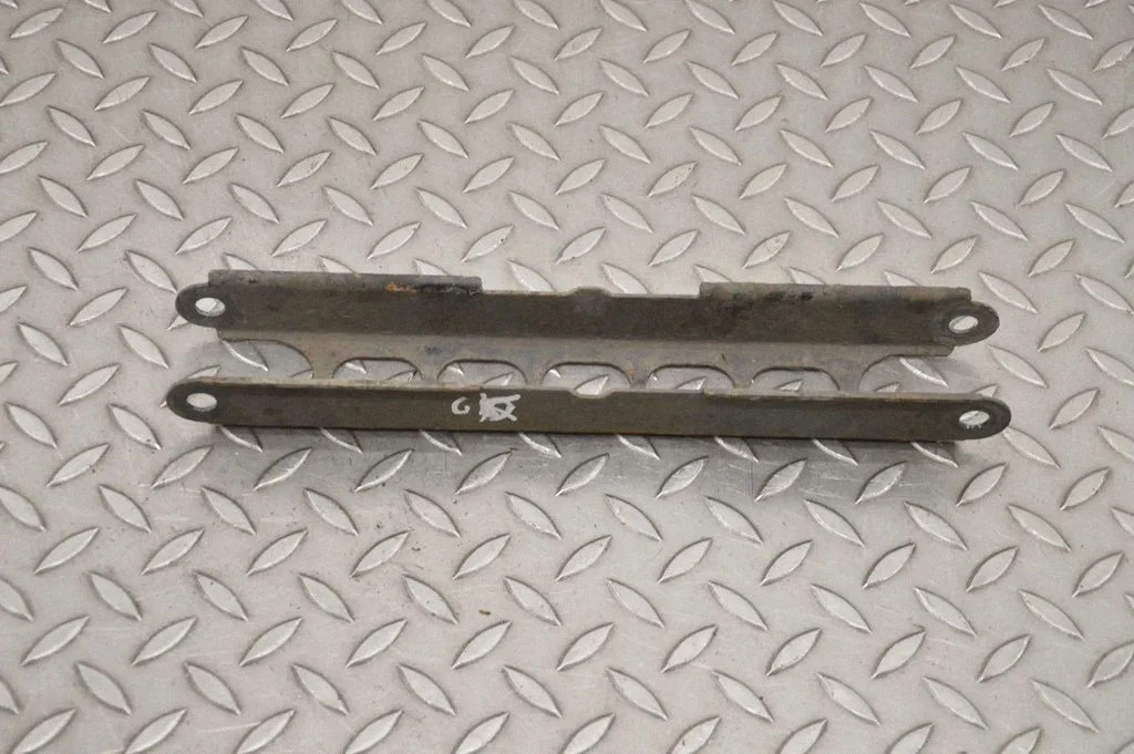 Wahacz tylny górny – BMW Seria 3 E92 E93 (2005-2014)