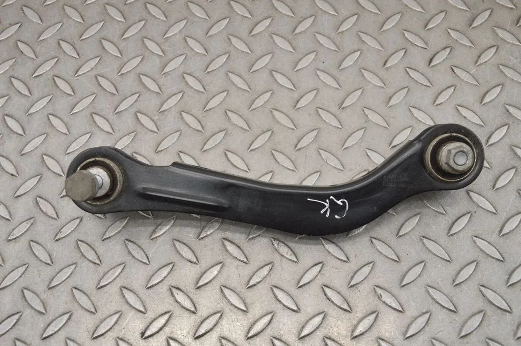 Tagumine ülemine õõtshoob 6881199