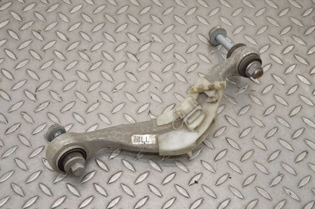 Rear upper control arm/wishbone – BMW 5 Series G30 G31 G38 (2016-)