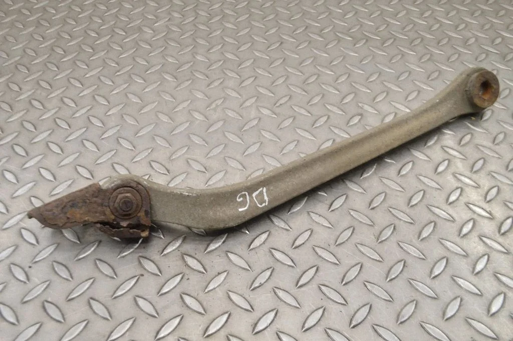 Rear upper control arm/wishbone A2303500429