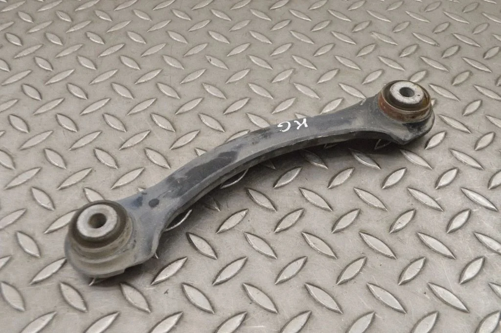 Rear upper control arm/wishbone 5328AA