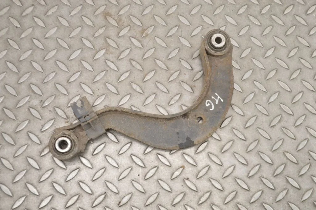 Rear upper control arm/wishbone – Volkswagen Golf Plus (2005-2013)