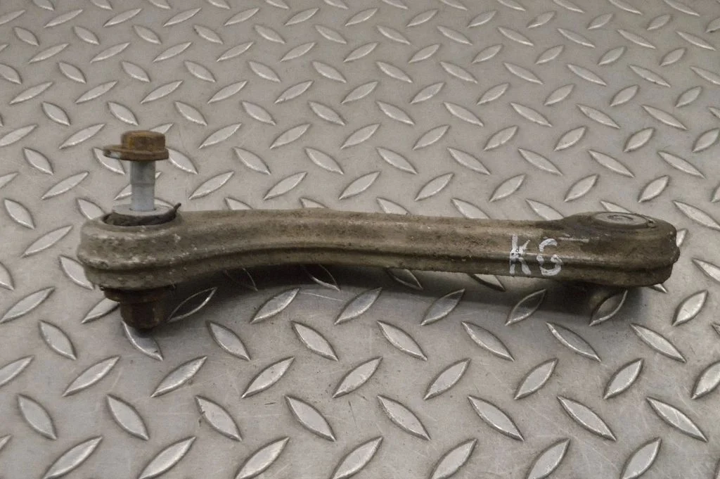 Rear upper control arm/wishbone 06700072