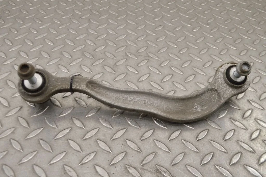 Rear upper control arm/wishbone – Mercedes-Benz S-Class C217 (2015-2020)