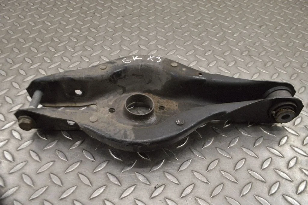 Rear upper control arm/wishbone – BMW 2 Series F22 F23 (2013-2017)
