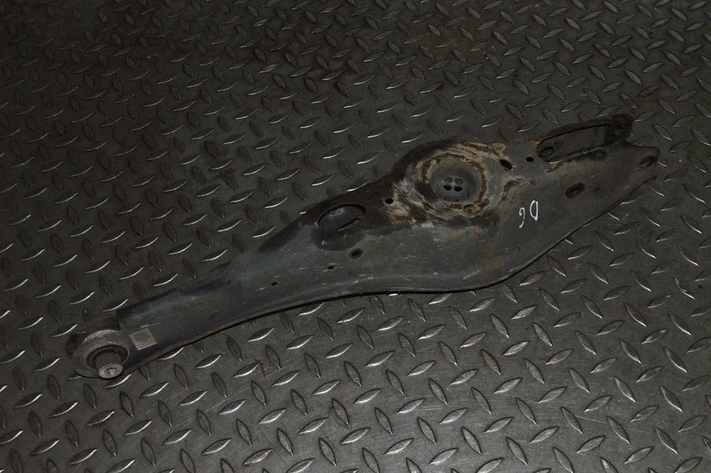 Rear upper control arm/wishbone – Volkswagen e-Golf (2014-)