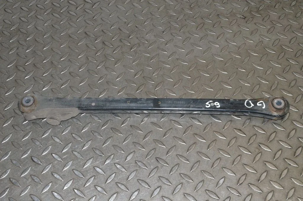 Aizmugurējā svira (dakša) 6768724