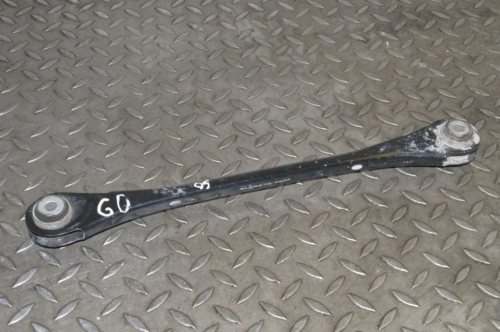 Aizmugurējā svira (dakša) 6793533