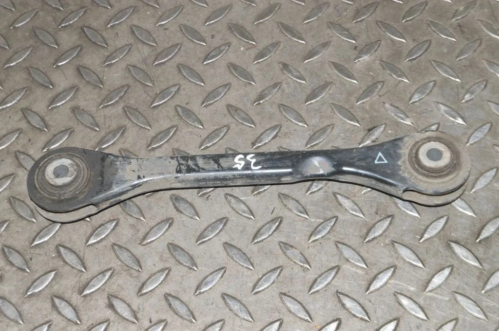 Rear upper control arm/wishbone 8K0501529L