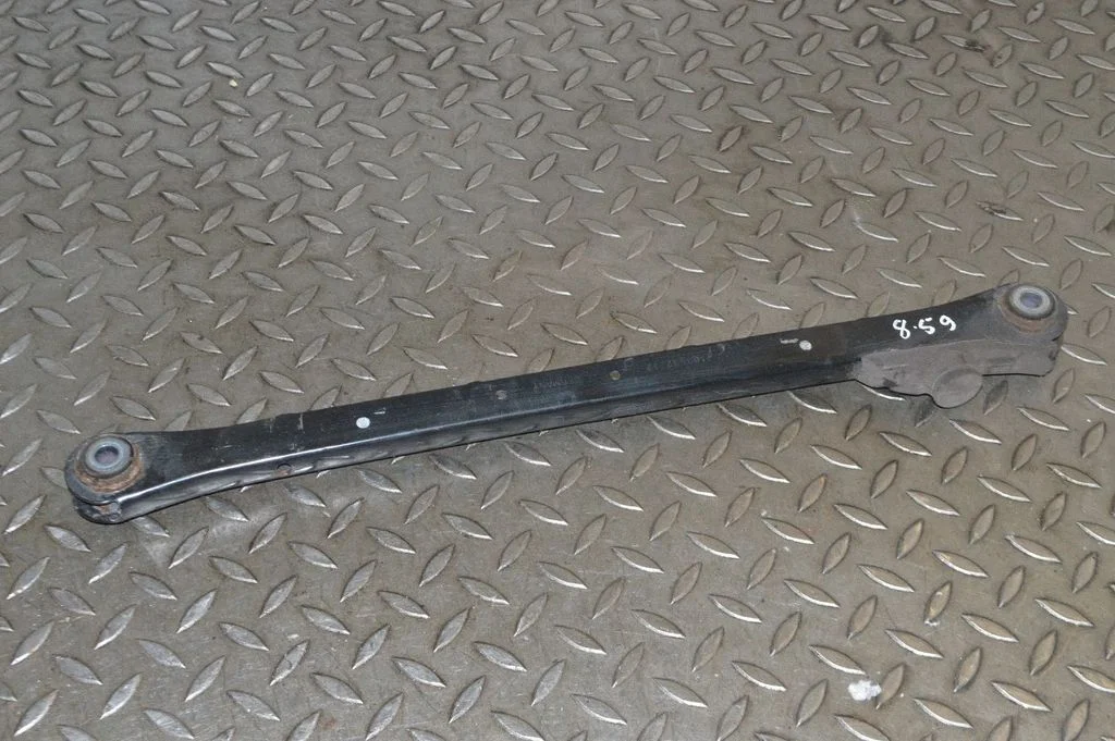 Aizmugurējā svira (dakša) 6768724