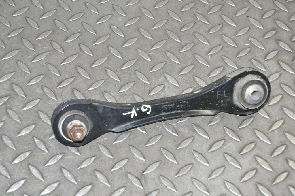 Wahacz tylny górny – BMW Seria 3 F30 F35 F31 (2012-2018)