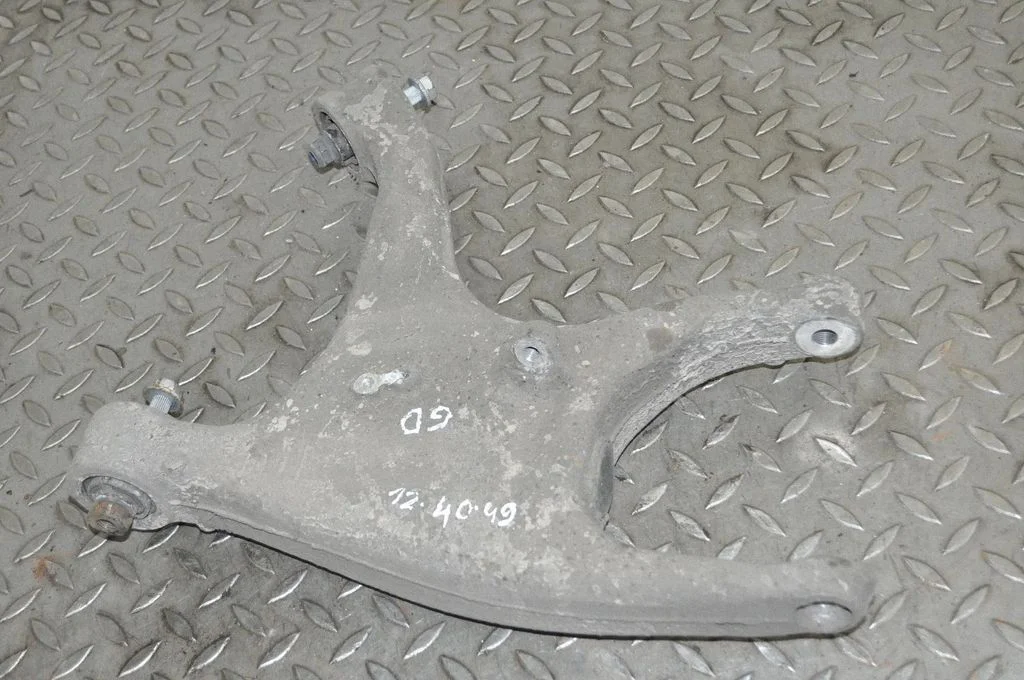 Rear upper control arm/wishbone – Audi A8 S8 D4 4H (2010-2016)