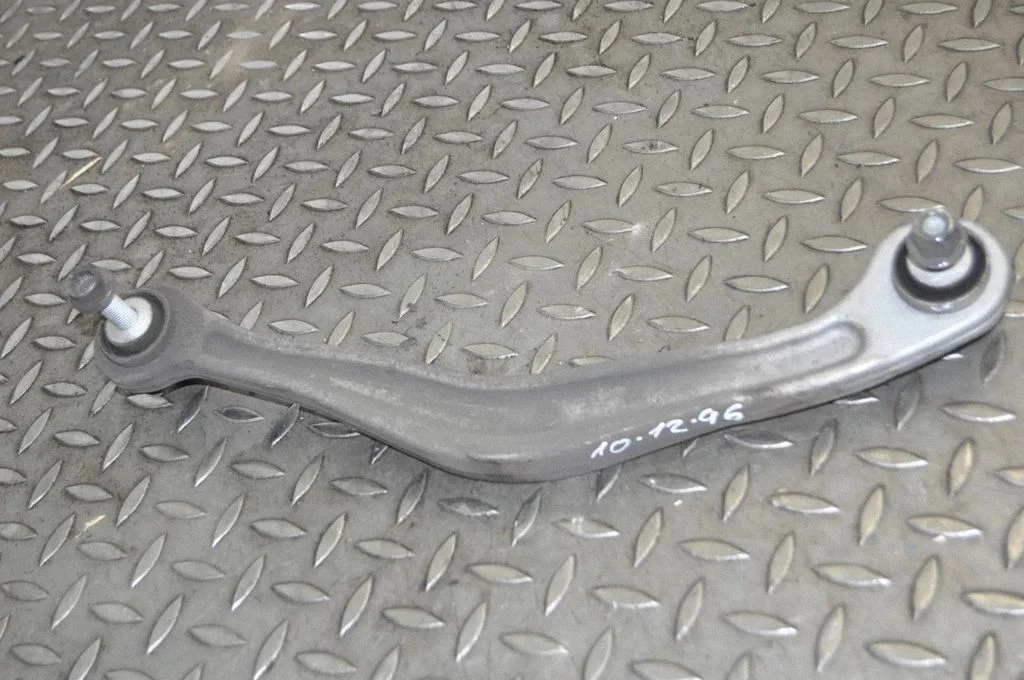 Rear upper control arm/wishbone A2213520005
