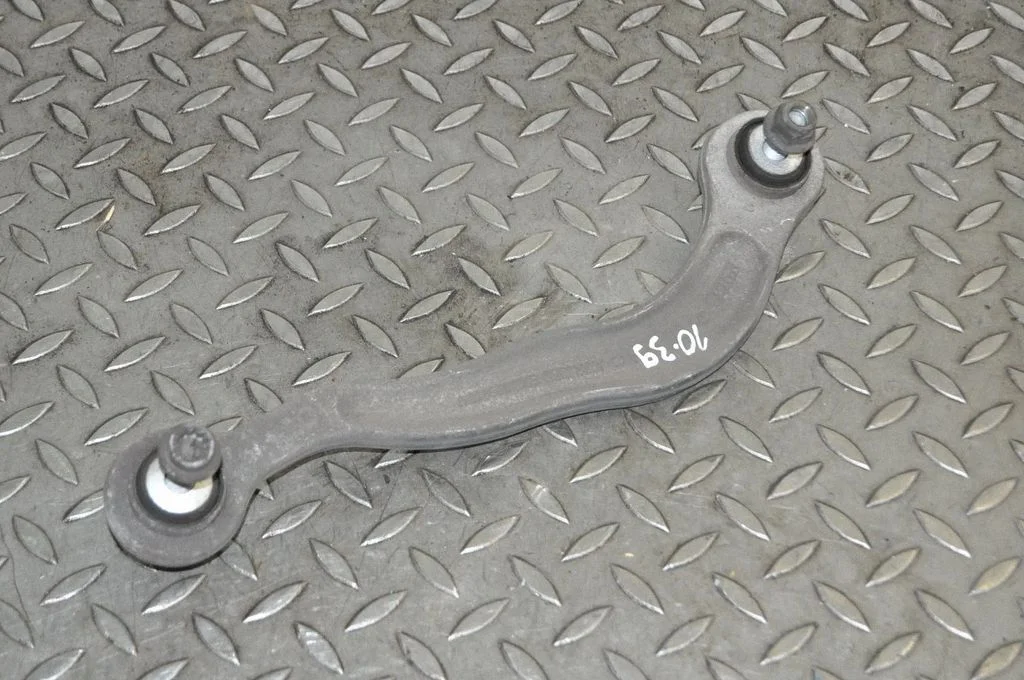 Rear upper control arm/wishbone A2203521005