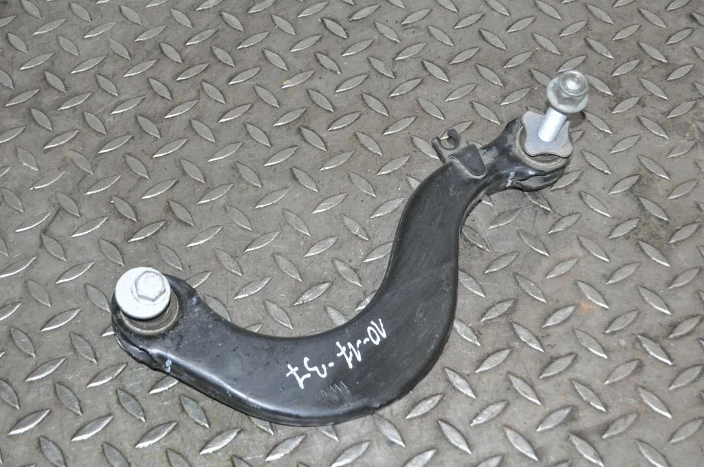 Aizmugurējā svira (dakša) 5Q0505323D