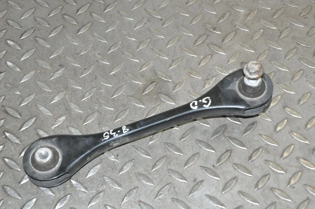 Aizmugurējā svira (dakša) – Volkswagen e-Golf (2014-)