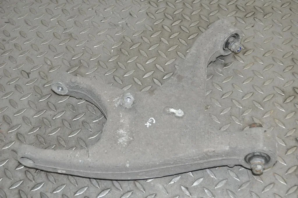 Rear upper control arm/wishbone – Audi A8 S8 D4 4H (2010-2016)