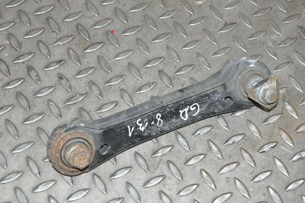 Aizmugurējā svira (dakša) 6782237
