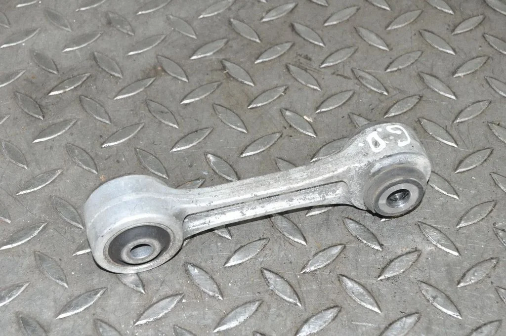 Aizmugurējā svira (dakša) – Ferrari California F149 (2008-2014)