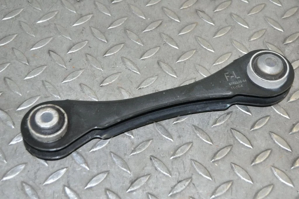 Wahacz tylny górny – BMW Seria 4 F32 F33 (2013-2020)