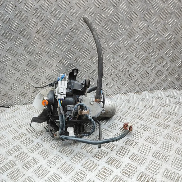 Kompresor zawieszenia pneumatycznego 4891450030 – Lexus LS UCF30 (2001-2007)