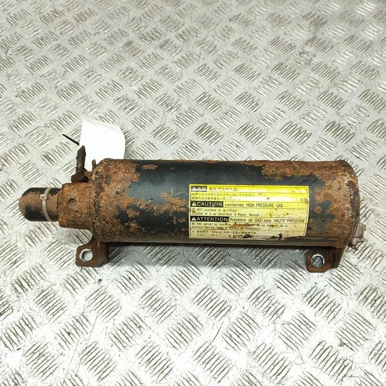 Kompresor zawieszenia pneumatycznego 4913060010