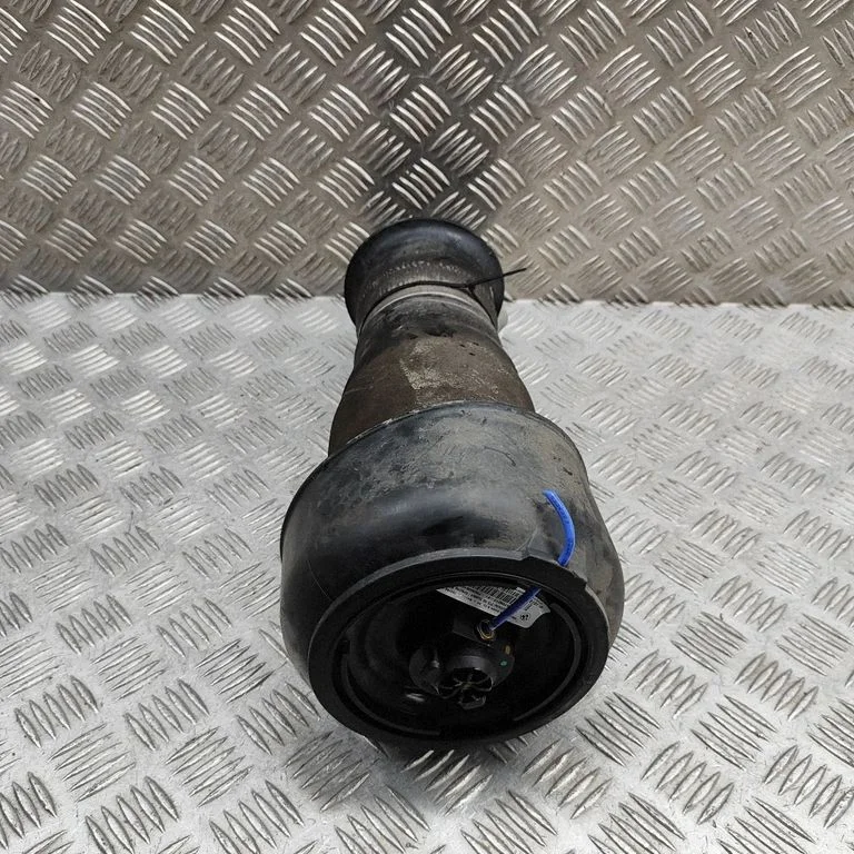 Rear air suspension bag/shock absorber – BMW X5 F15 (2013-2017)