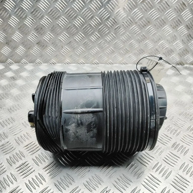 Aizmugurējais pneimatiskais (gaisa) spilvens 4M0616002Q