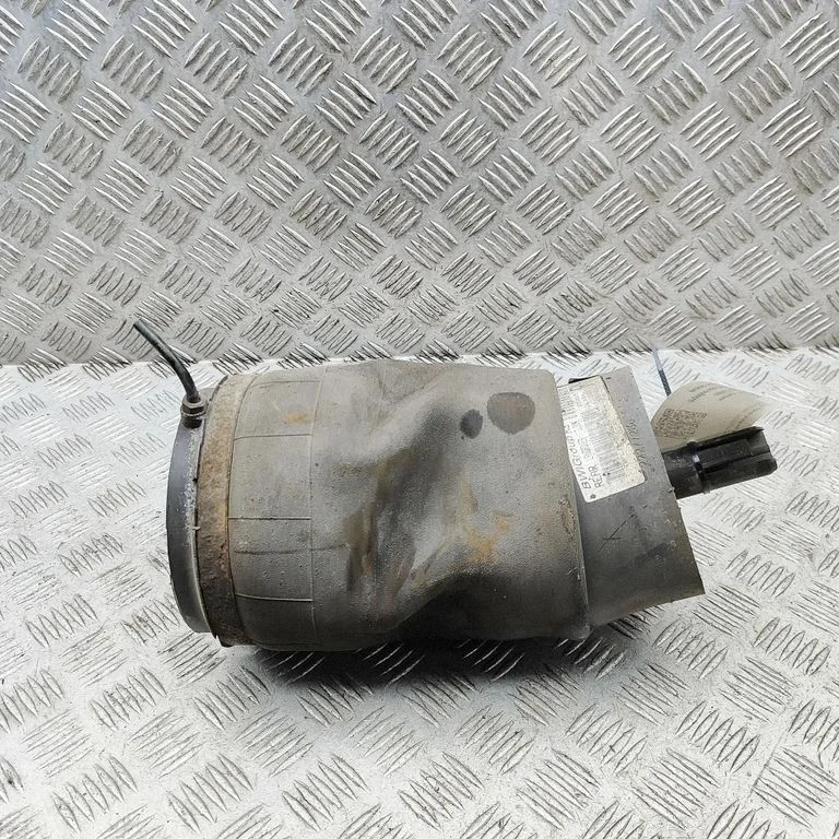 Rear air suspension bag/shock absorber – Land Rover Range Rover Sport L494 (2013-)