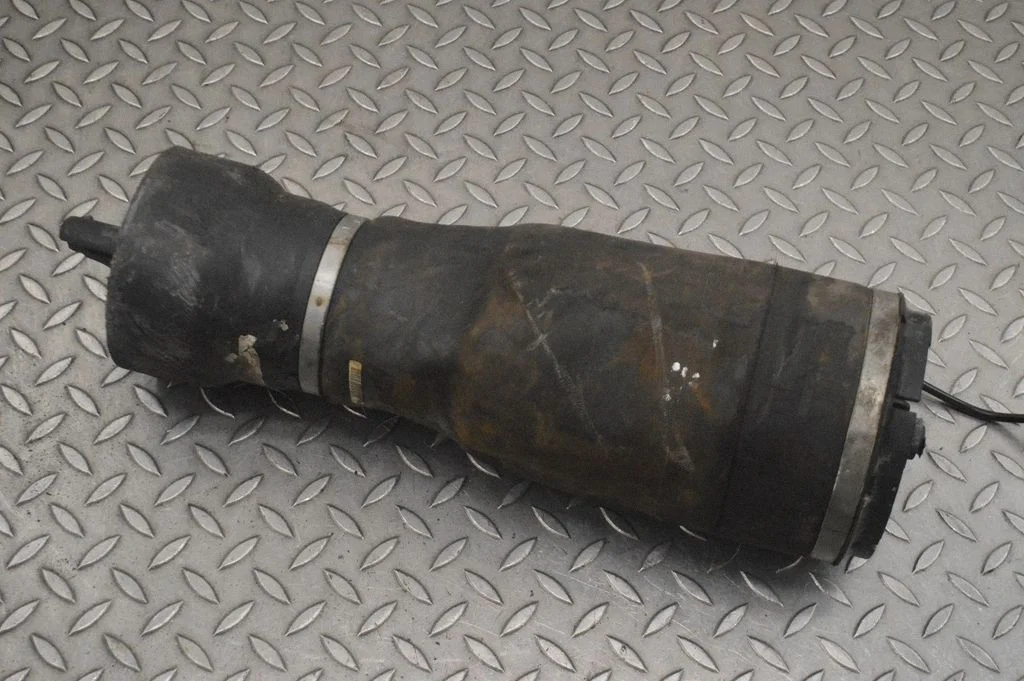 Rear air suspension bag/shock absorber – right