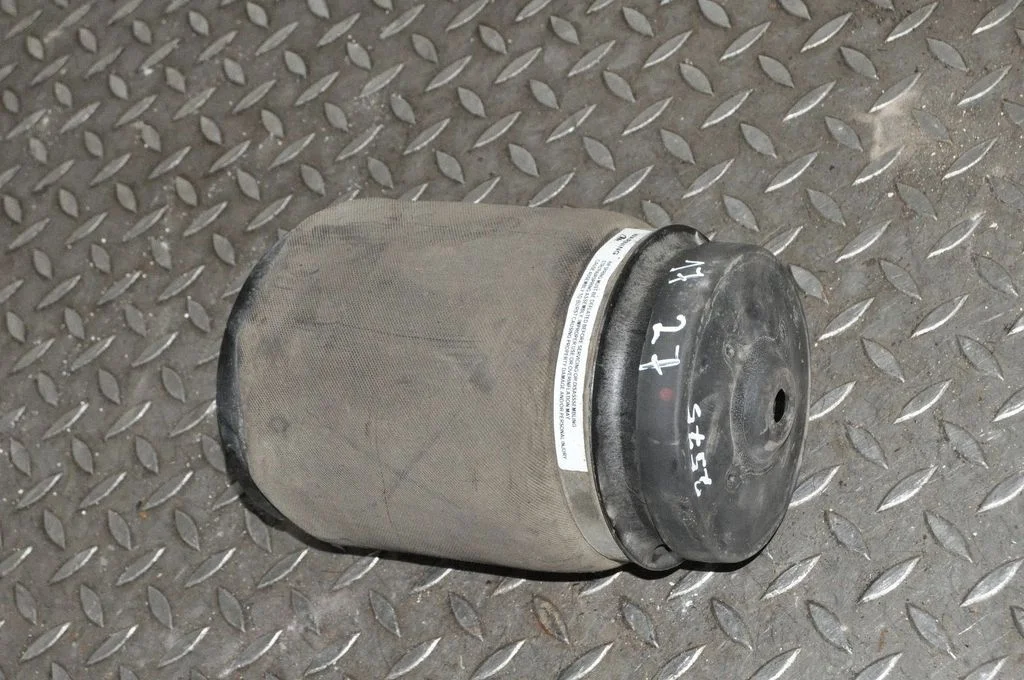 Rear air suspension bag/shock absorber – Mercedes-Benz ML-Class W164 (2005-2011)