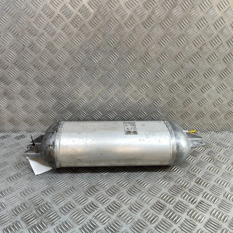 Zbiornik powietrza zawieszenia pneumatycznego 1328398